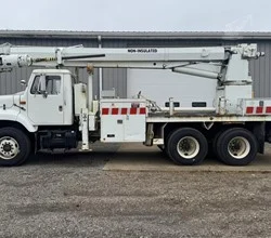 1998 ALTEC D4060TR MOUNTED ON 1998 INTERNATIONAL S2654