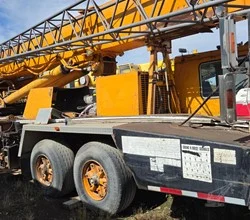 1983 P & H T650