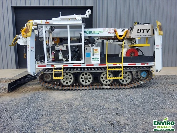 2019 Utv INTERNATIONAL RT02DD Track Digger Derricks for Rent