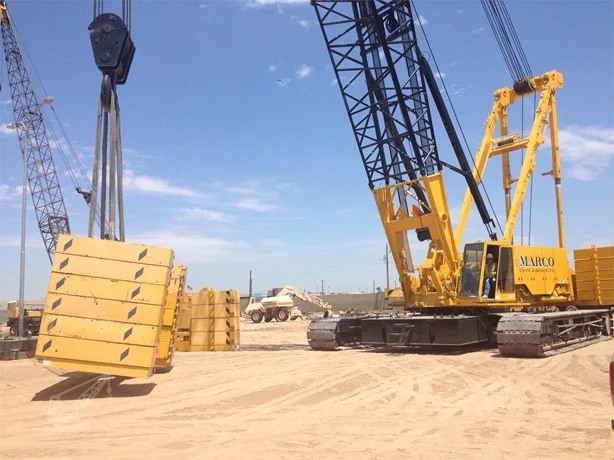 2001 Manitowoc 2250 III
