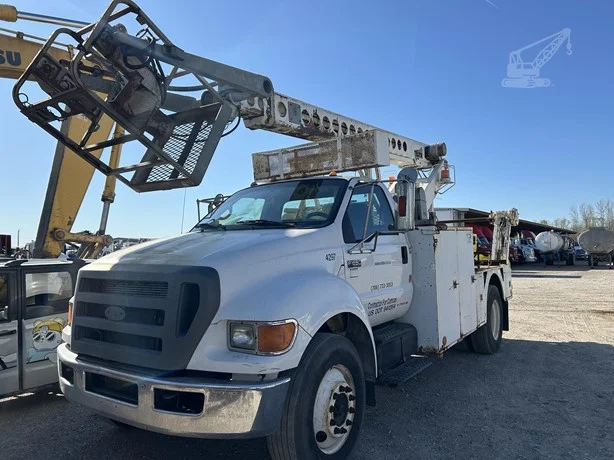 2008 TELSTA T40C MOUNTED ON 2008 FORD F650 SD