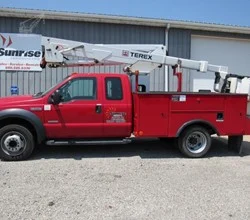 2006 Terex TL38P MOUNTED ON 2006 FORD F550 XL SD