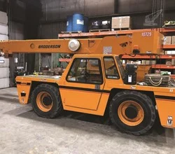 2013 Broderson IC200-3H