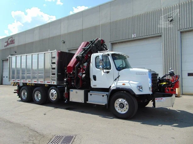 2026 BIK TC-98 MOUNTED ON 2023 FREIGHTLINER 108SD