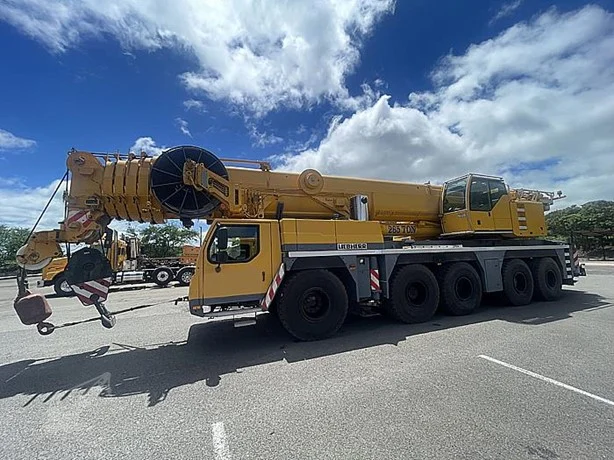2007 LIEBHERR LTM1220-5.2
