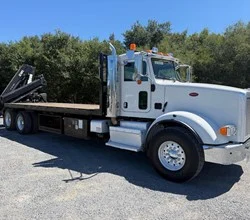 2012 Hiab XS166B-2 HIDUO MOUNTED ON 2013 PETERBILT 367