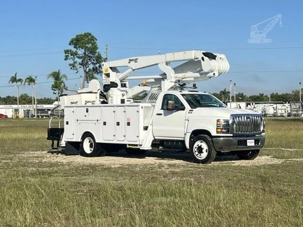 2023 DUR-A-LIFT DPM2-52DU MOUNTED ON 2023 INTERNATIONAL CV