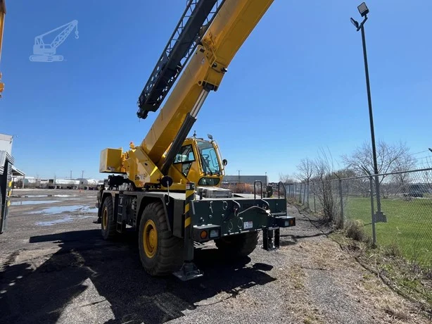 2022 GROVE RT540E
