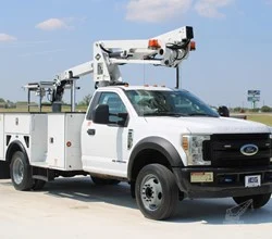 2019 Versalift STP36NE MOUNTED ON 2019 FORD F550