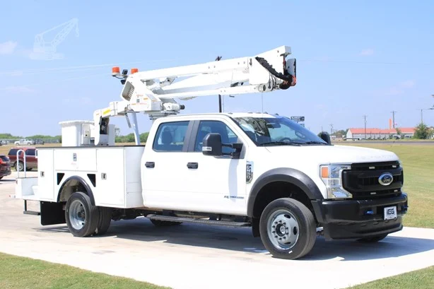 2020 TEREX LT40 MOUNTED ON 2020 FORD F550