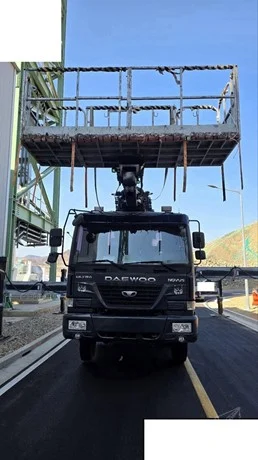 2012 HORYONG SKY750N MOUNTED ON 2012 DAEWOO NOVUS 3434