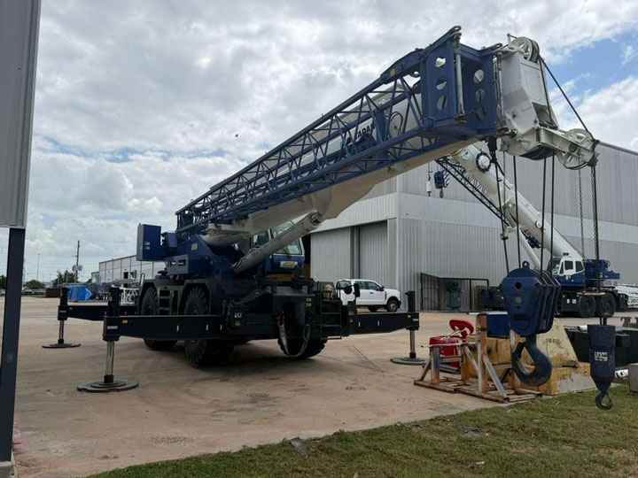 2012 Tadano GR-1000XL-2