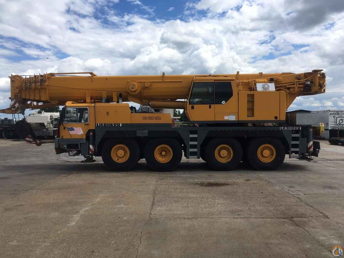 2000 Liebherr 1090-2