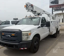 2013 Altec 200A MOUNTED ON 2013 FORD F350