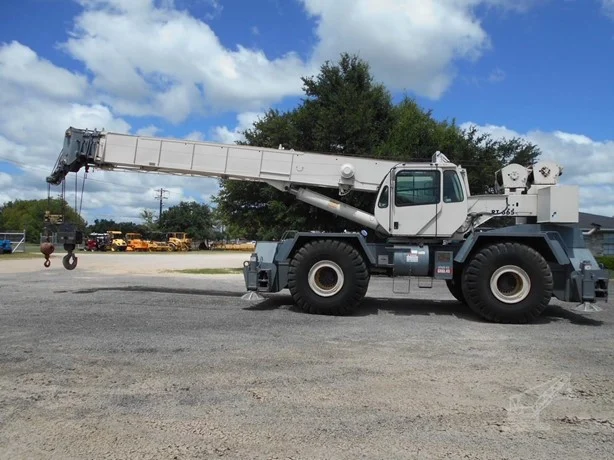 2005 TEREX RT665