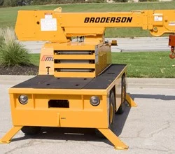 2008 Broderson IC20-1G