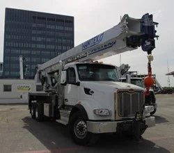 2027 MANITEX 40124SHL MOUNTED ON 2027 PETERBILT 567
