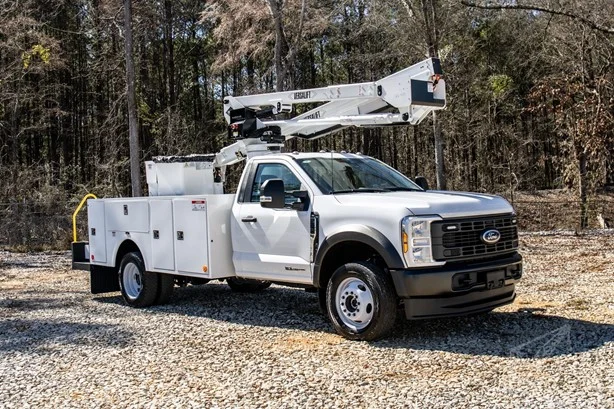 2026 VERSALIFT SST40EIH MOUNTED ON 2026 FORD F550