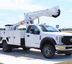 2019 PALFINGER ETC40IH MOUNTED ON 2019 FORD F550