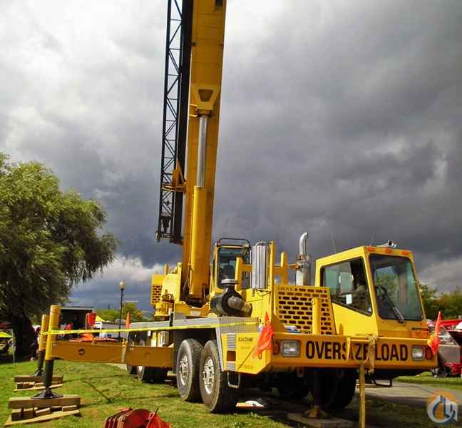 2000 Grove TMS870