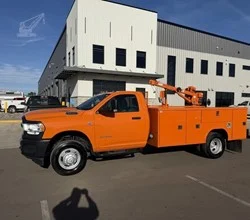 2022 Liftmoore 3612 MOUNTED ON 2022 RAM 3500 HD