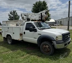 2006 ALTEC AT37G MOUNTED ON 2006 FORD F550