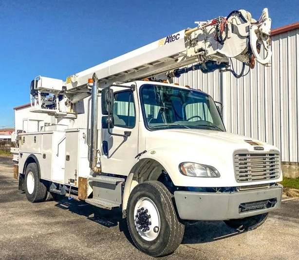 2018 ALTEC DC47TR MOUNTED ON 2018 FREIGHTLINER BUSINESS CLASS M2 106