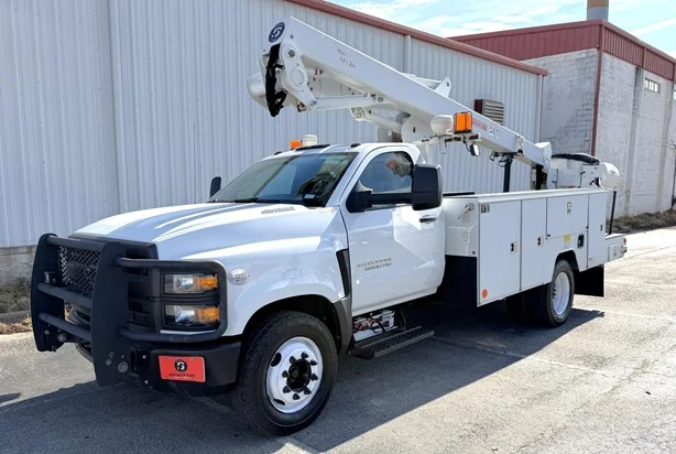 2019 ETI ETC37IH MOUNTED ON 2019 CHEVROLET SILVERADO 6500HD