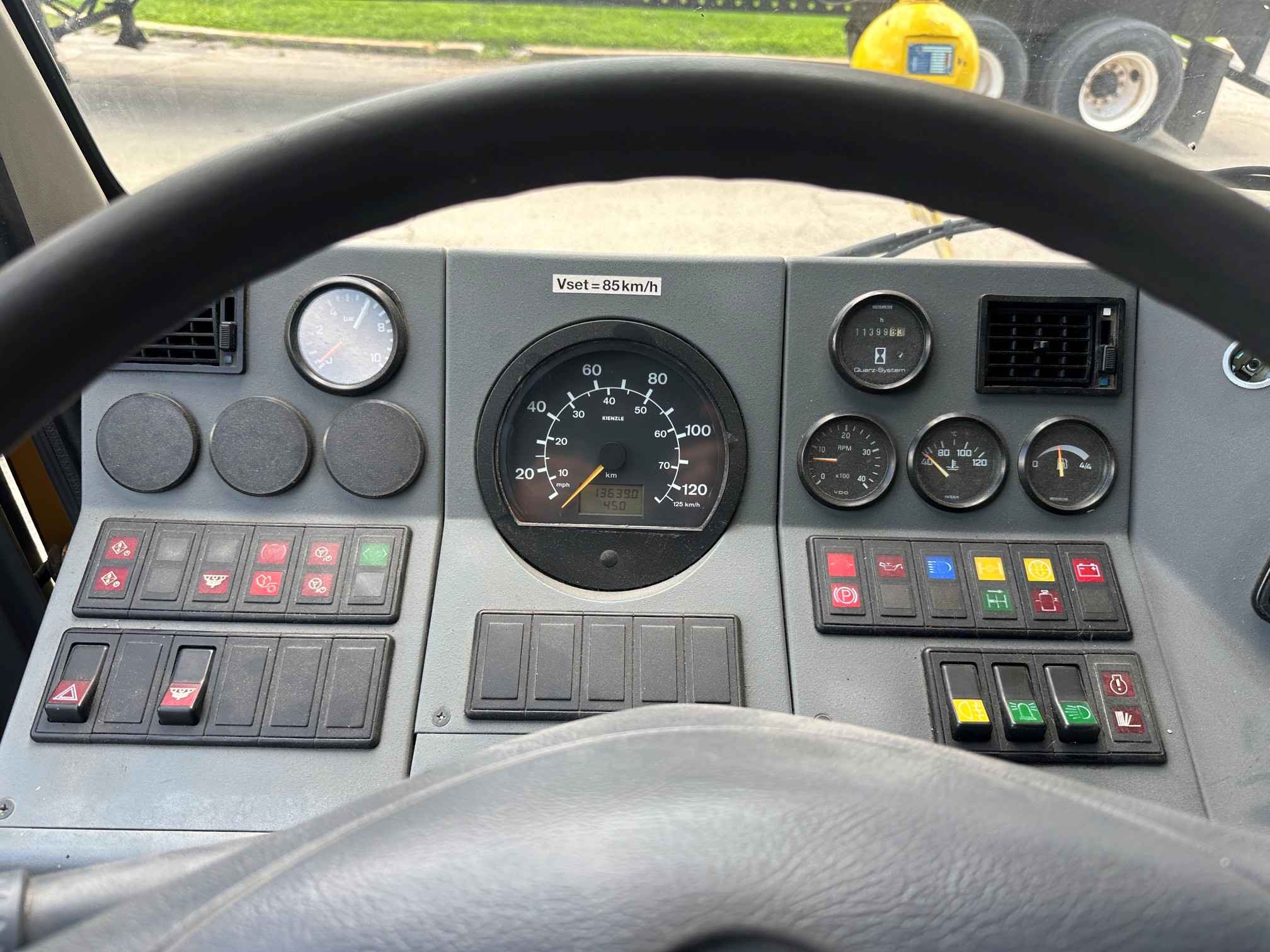 Grove GMK 3055