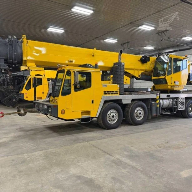2009 GROVE TMS700E