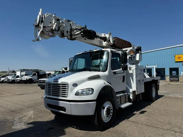 2019 ALTEC DC47 MOUNTED ON 2019 FREIGHTLINER BUSINESS CLASS M2 106