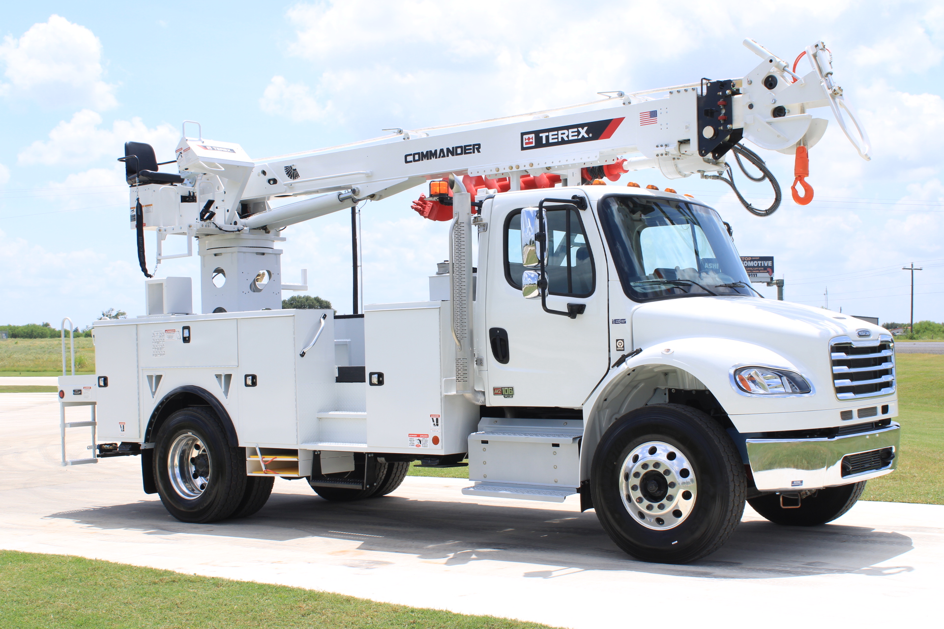 2026 Terex Commander 4047