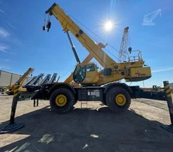 2019 GROVE GRT8100
