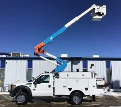 2013 Altec AT37G MOUNTED ON 2013 FORD F550