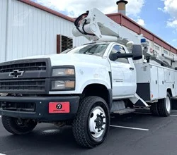 2019 ETI ETCMH37IH MOUNTED ON 2019 CHEVROLET SILVERADO 6500HD