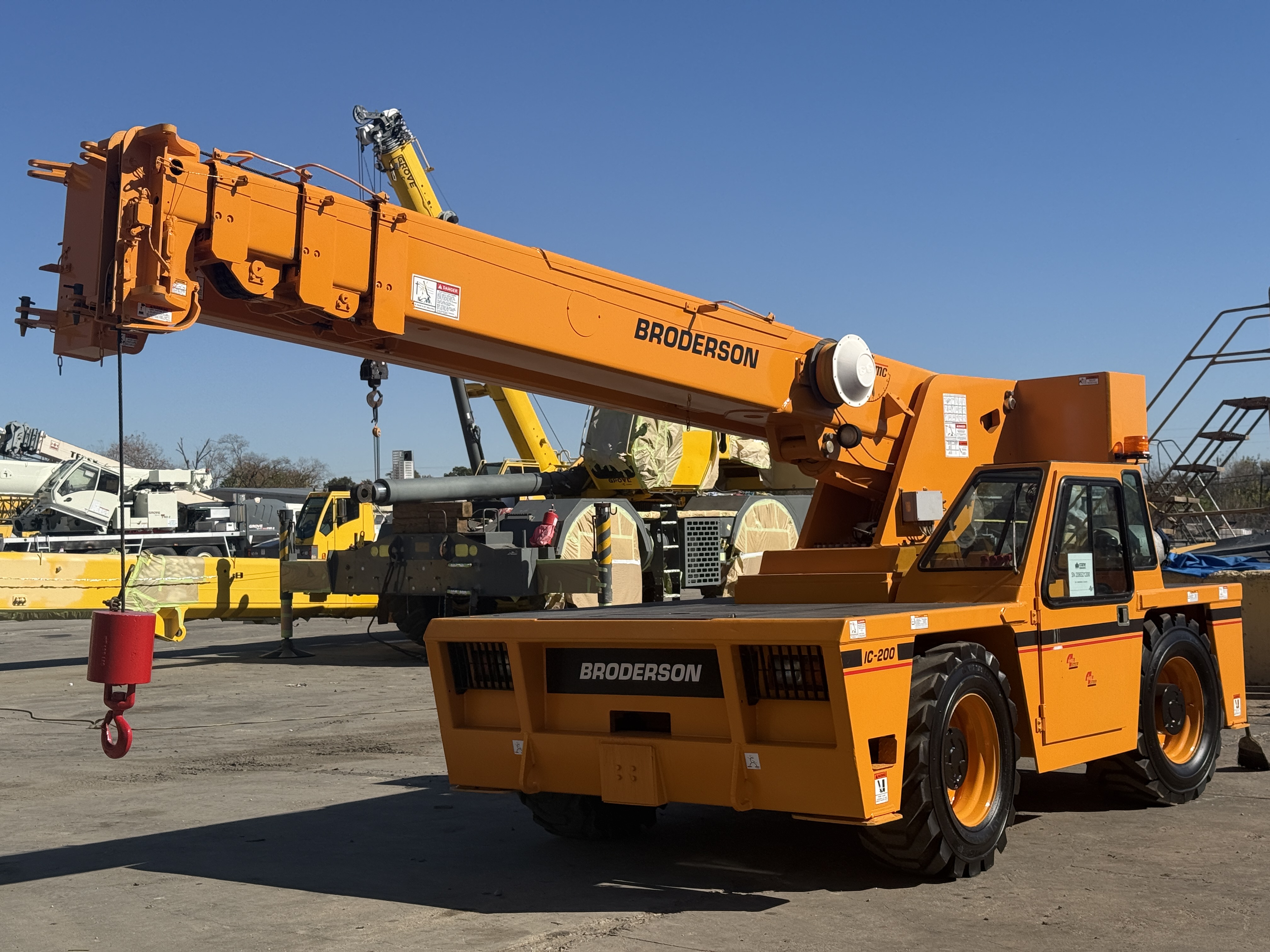2011 Broderson IC-200-3G