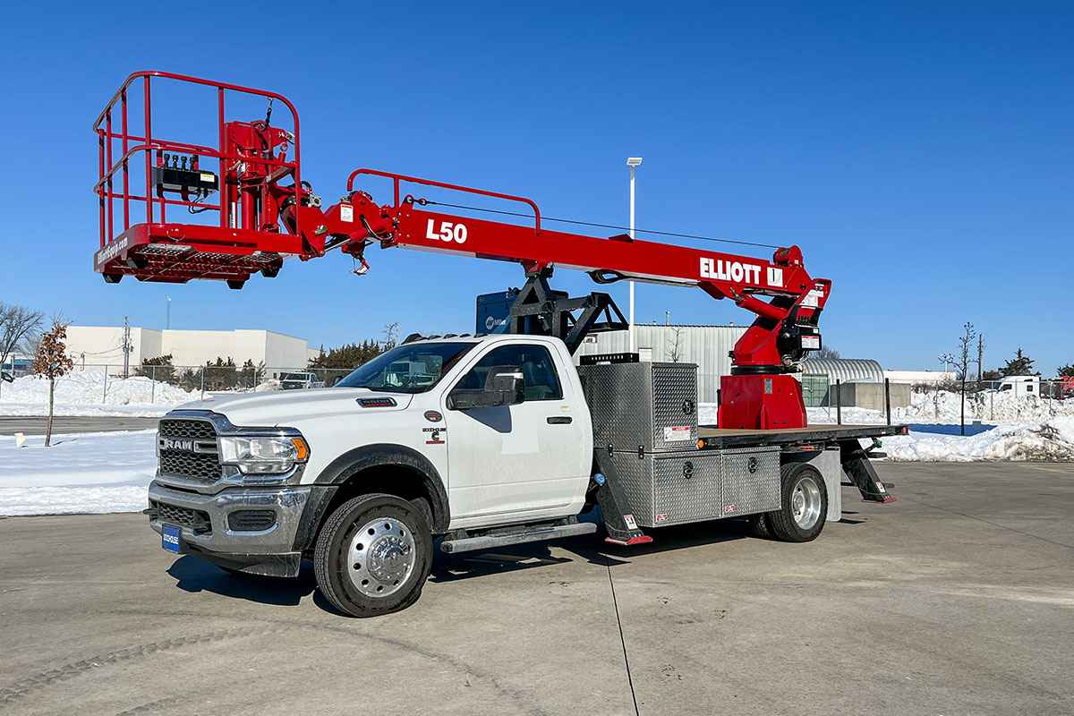 2025 Elliott L50R