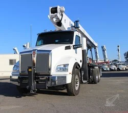 2027 Manitex 30100C MOUNTED ON 2027 KENWORTH T480