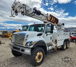 2013 Altec D3060BTR MOUNTED ON 2013 INTERNATIONAL WORKSTAR 7400