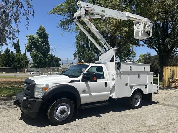 2015 ALTEC AT37G MOUNTED ON 2015 FORD F550