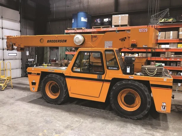 2013 BRODERSON IC200-3H